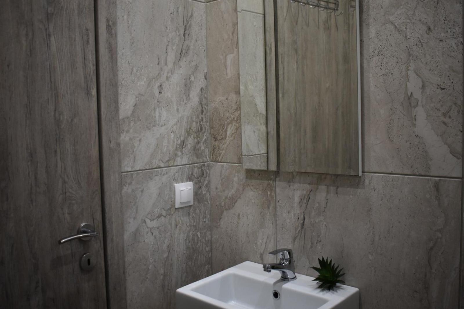 Davidana Deluxe Apartments Nea Kallikrateia Habitación foto